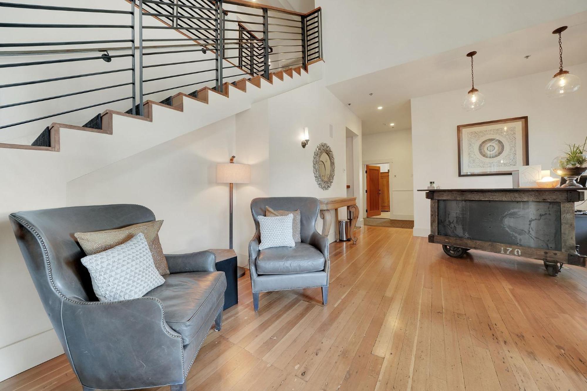 Hanford House 3* Sutter Creek