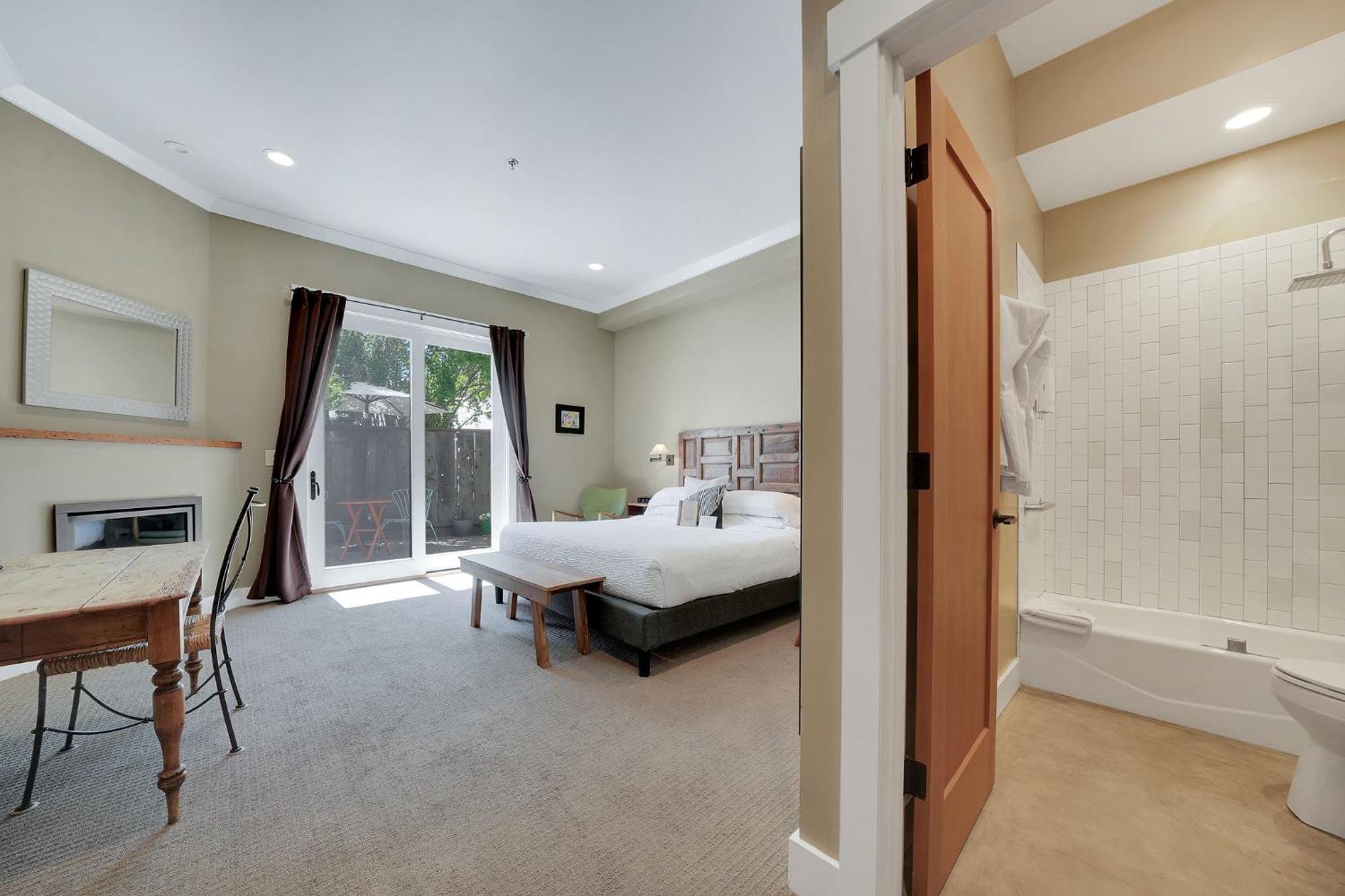 Hanford House 3* Sutter Creek